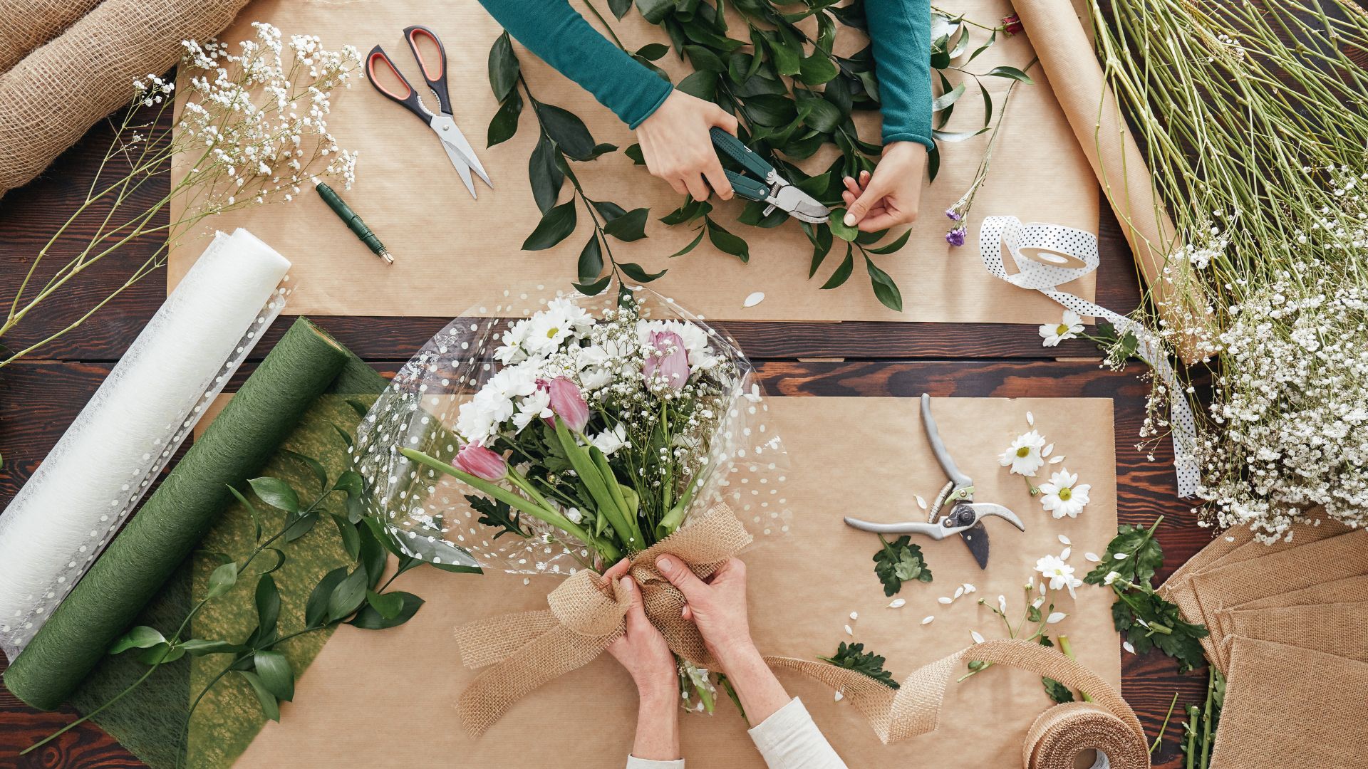 20 Gorgeous Flower Bouquets You Can Order Online Today